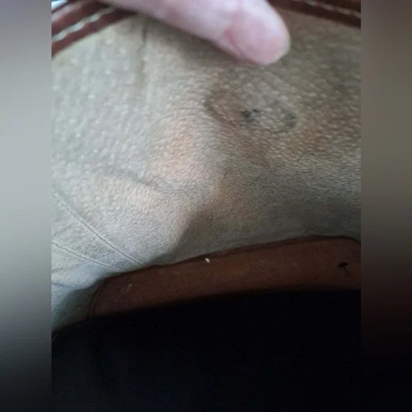 Vintage Leather Brahmin Purse - Picture 13 of 16